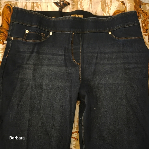 Vintage Nygard Luxe Denim 360°/4-way Stretch Straight Cut, Size XL (18-20) - Picture 2 of 13